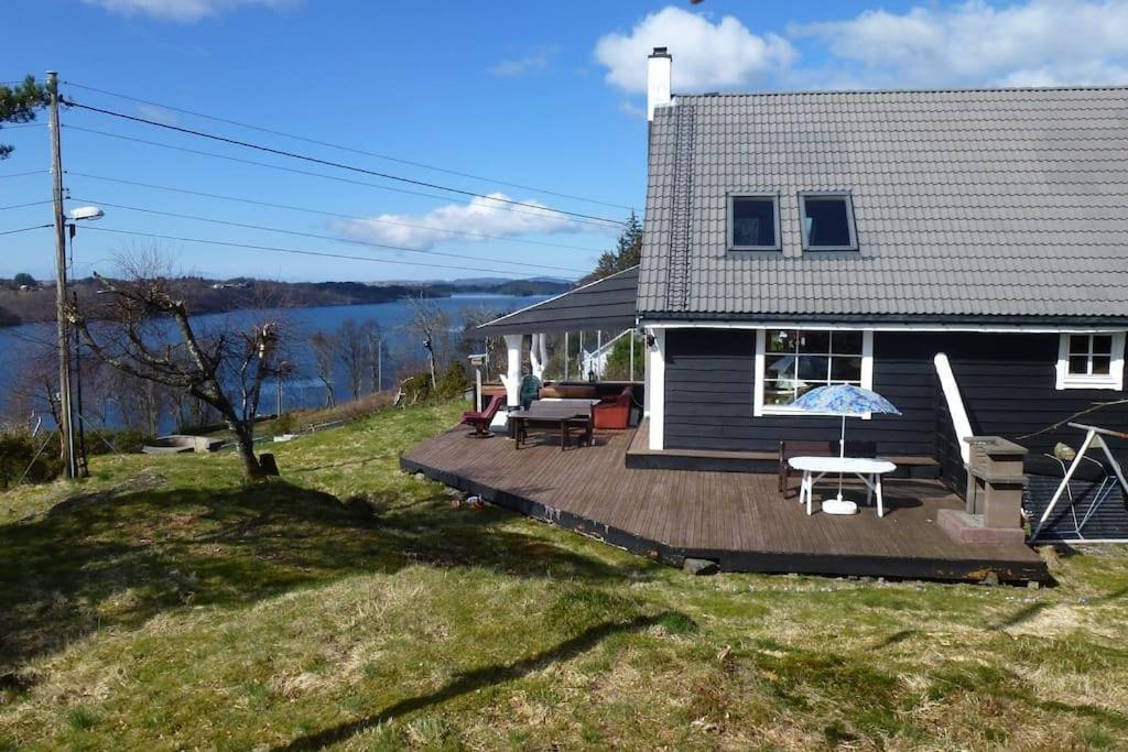 Topfloor Apartment Separate Entranc Nice View Stord Fitjar Kültér fotó